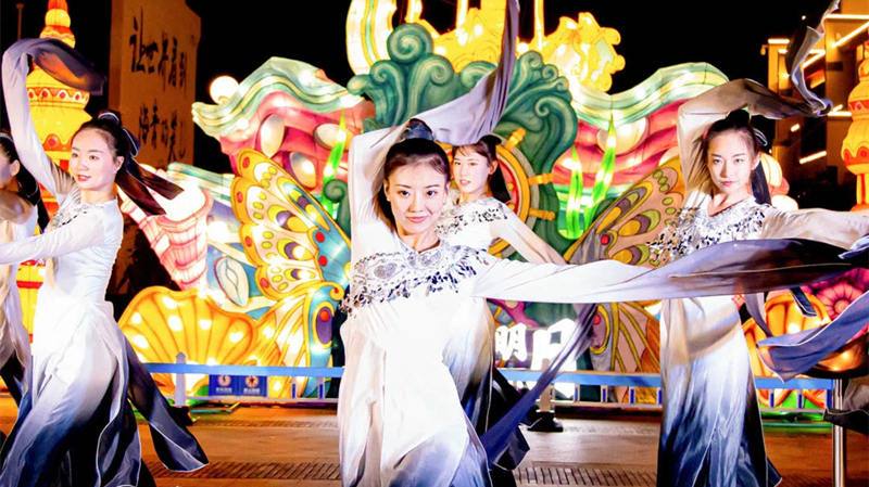 啤酒城、北茶商街“雙節(jié)”活動(dòng)活躍節(jié)日經(jīng)濟(jì)(圖4)