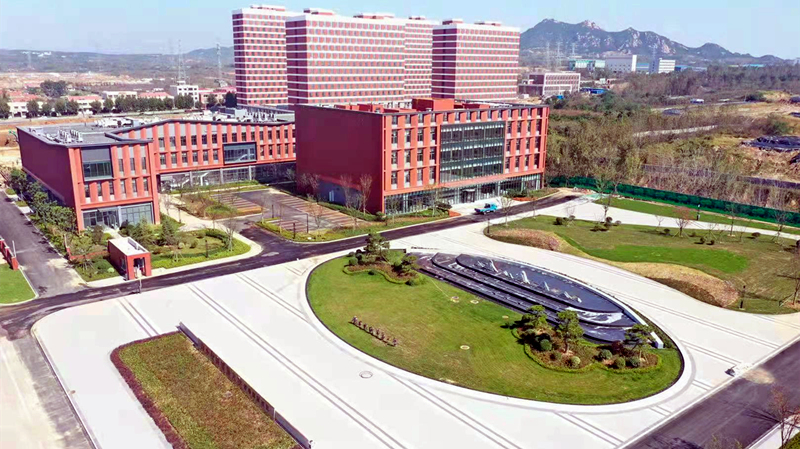 對外經貿大學國際校區(qū)一期啟動區(qū)全面完工(圖1)